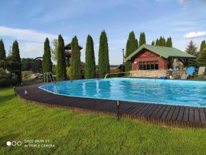 Poolen vid eller i närheten av Domek nad stawem