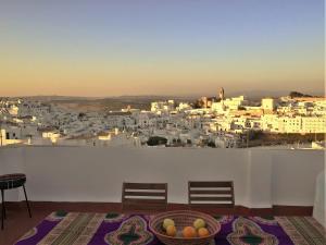 Výhľad na mesto Vejer de la Frontera alebo výhľad na mesto priamo z apartmánu