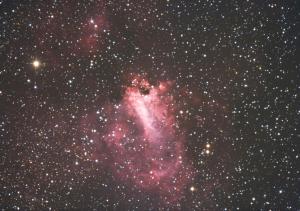 un grupo de estrellas en una galaxia en Shirabiso Kogen Amanogawa en Iida