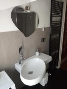 Vonios kambarys apgyvendinimo įstaigoje Residence Tucci