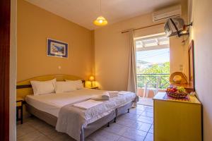 Gallery image of Tellis Holiday Rooms in Moraitika