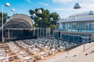 Kép Iberostar Waves Club Cala Barca All Inclusive szállásáról Portopetróban a galériában