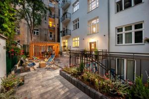 Budova, kde se aparthotel nachází