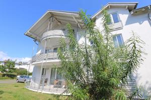 Galeriebild der Unterkunft Villa Eintracht - Whg. 16 mit Südbalkon in Göhren