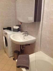 A bathroom at HOME DI CRISTINA