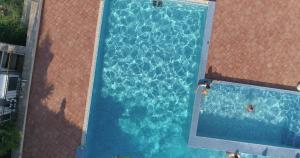 The swimming pool at or close to Villa Anna