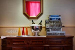 Hotel Stalden italokat is kínál
