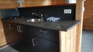 Gallery image of Chalet - Camping 't Dekske in Wintelre