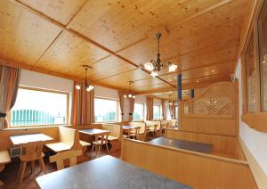 Zdjęcie z galerii obiektu Gästehaus Standardhaus w Saalbach Hinterglemm