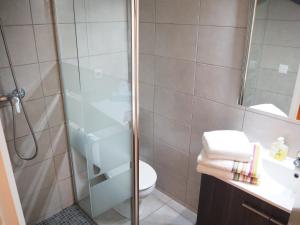 Ένα μπάνιο στο Old Side Girona Two +14 φωτογραφίες