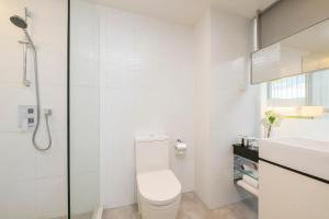 Un baño de Dorsett Tsuen Wan, Hong Kong
