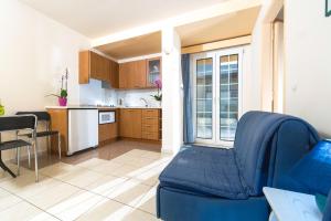 Kuchyň nebo kuchyňský kout v ubytování Creta Hotel