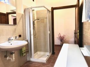 Koupelna v ubytování Agriturismo podere Casano