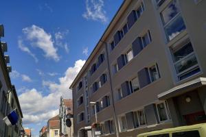 Το κτήριο όπου στεγάζεται  το διαμέρισμα