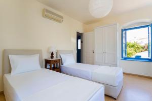 Afbeelding uit fotogalerij van The Palm Tree House!! in Spetses
