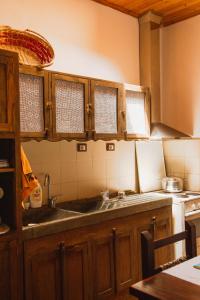 A cozinha ou cozinha compacta de Hostel Mangalem