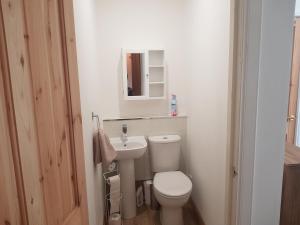 Telford Road Apartment tesisinde bir banyo