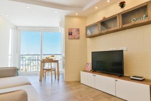 Fotografia z galérie ubytovania Benalmadena Seafront Top Floor Studio v destinácii Benalmádena