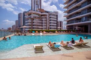 Swimming pool sa o malapit sa 41st Fl Beach Condo in Bocagrande