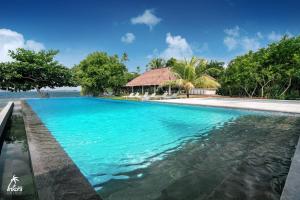 Gallery image of Trikora Beach Club and Resort in Telukbakau