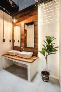 Koupelna v ubytování J Jacuzzi Villa Ranong