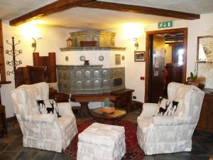A seating area at Hotel Bellevue