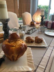 Imagen de la galería de Chambre d'hotes Romance, en Saint-Jean-les-Deux-Jumeaux