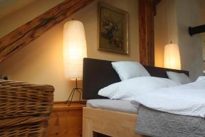 Posteľ alebo postele v izbe v ubytovaní Family Apartment Písek City Centre