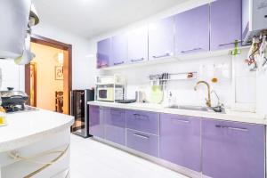 Η κουζίνα ή μικρή κουζίνα στο ZhengZhou JinShui·Kaide Square·