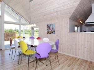 Gallery image of Four-Bedroom Holiday home in Rødby 7 in Kramnitse