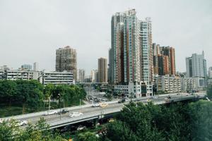 Linna Wuhan üldine vaade või majutusasutusest [Roader] Wuhan Jiang'an District, Hong Kong Road pildistatud vaade