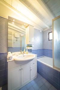Et badeværelse på Oltrarno Apartment