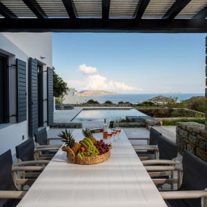 Gallery image of Myconian Platinum Senior Villa in Kalafatis