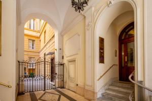 Exteriér alebo vchod do ubytovania The Shell Rome Suite