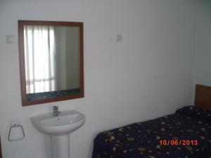 Un baño de Pensión Santa Marta