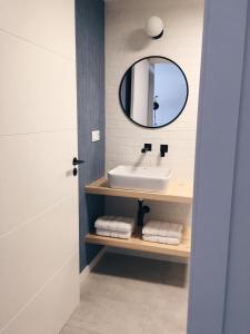 Imagen de la galería de Casas Á Beira - Apartamentos, en Pontevedra