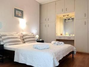 Gallery image of A2 Cute Vouliagmeni Apt in a Unique Spot in Athens