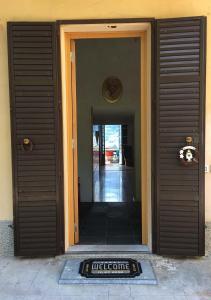 Exteriér alebo vchod do ubytovania Lake Como Villa Ines Apartment