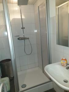 Kopalnica v nastanitvi 3 Doppel Zimmer Apartement in 9320 Arbon
