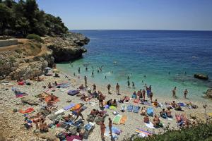 Gallery image of sky in Pula