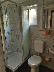 Kúpeľňa v ubytovaní Apartments Jerkovic