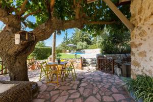 A garden outside Vrisali Traditional Stone Villa