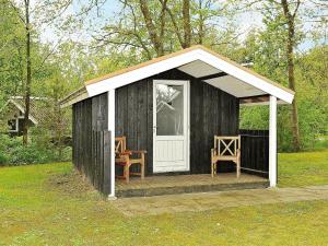 Zahrada ubytování 6 person holiday home in Ansager-By Traum