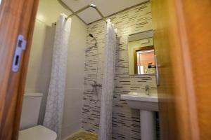 Kylpyhuone majoituspaikassa Le Pavillon d'or