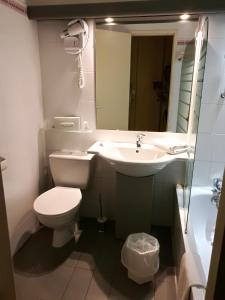 Bagno di Golden Tulip Avignon Le Paradou