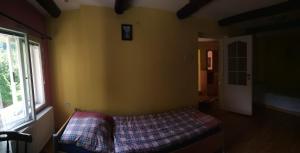Cama o camas de una habitación en Apartment U Šárky