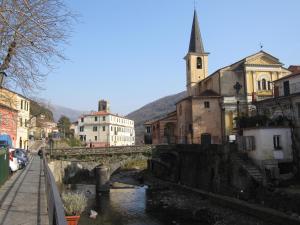 Galeriebild der Unterkunft CASA ROSSA in Borgomaro + 4 Fotos