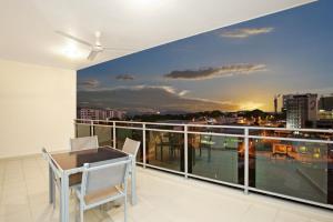 Un balcon sau o terasă la Argus Apartments Darwin