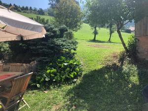 Zahrada ubytování L'ÉPERVIER BLANC