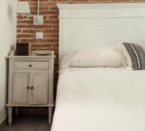 Ein Bett oder Betten in einem Zimmer der Unterkunft Luxury Apartment museum mile. Air condicioning